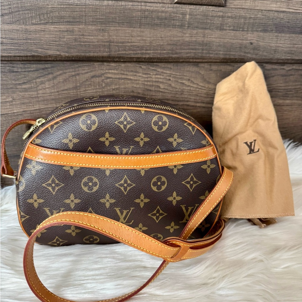 Louis Vuitton Blois Crossbody Bag